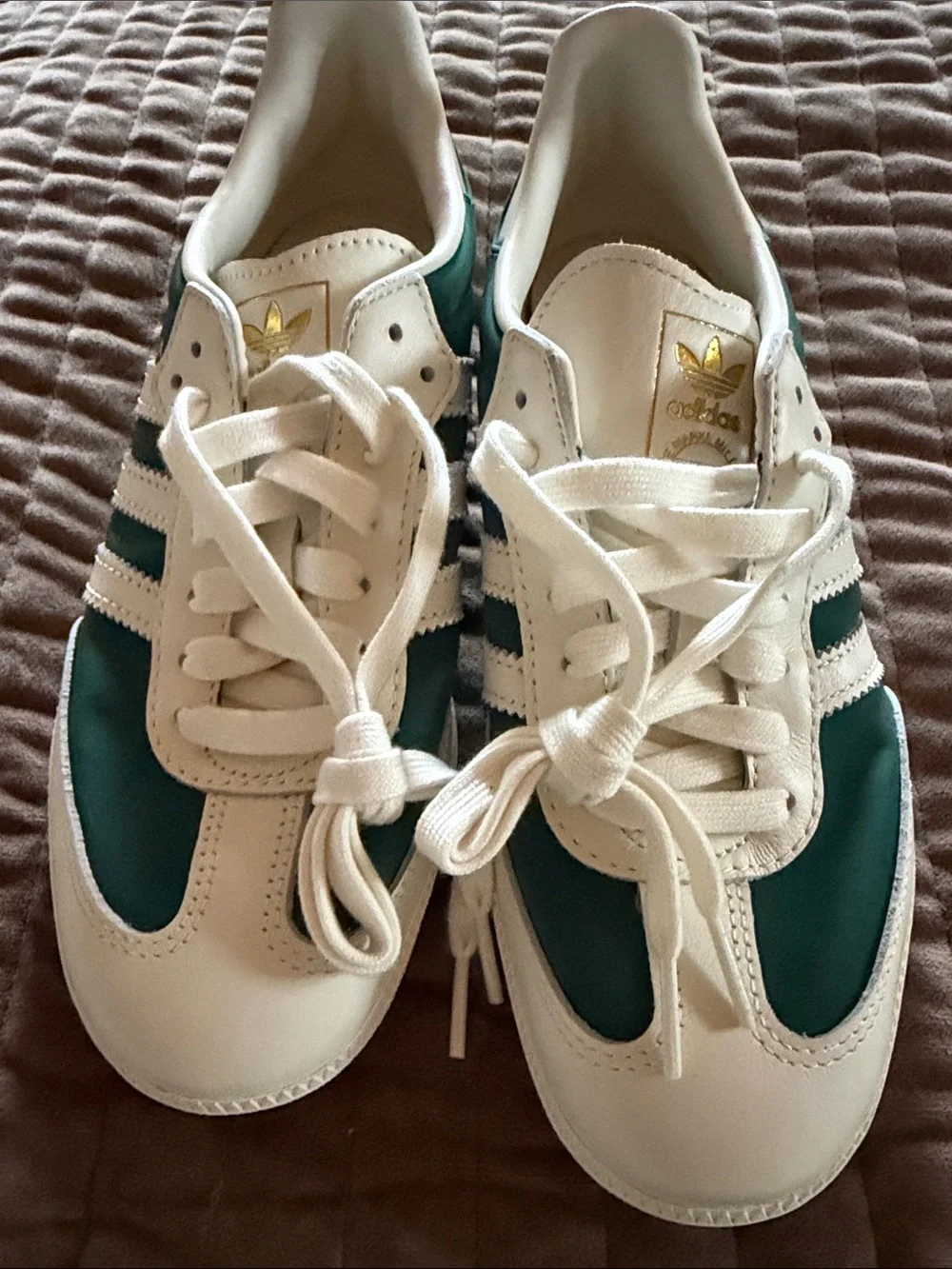 Adidas Samba Green & White Sneakers Women’s Size 5.5